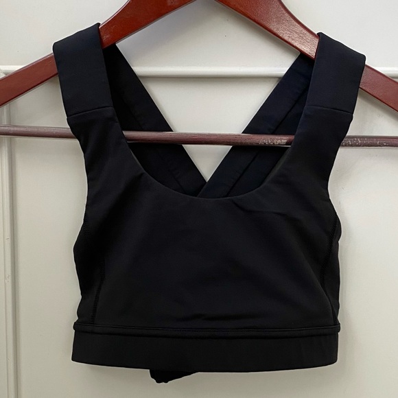 Lululemon Black Sports Bra - Picture 2 of 7